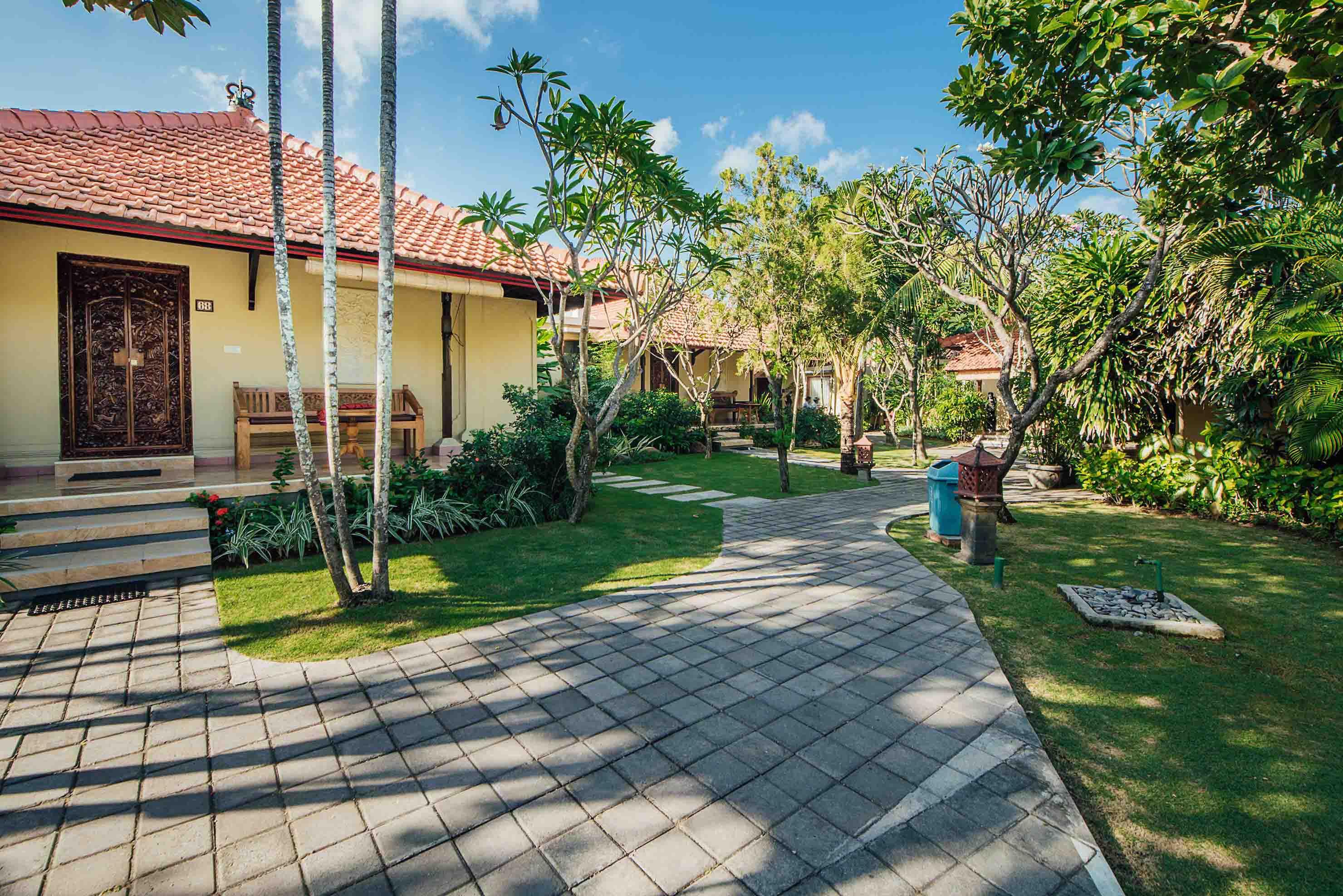 Kuta Puri Bungalows, Villas And Resort Kültér fotó