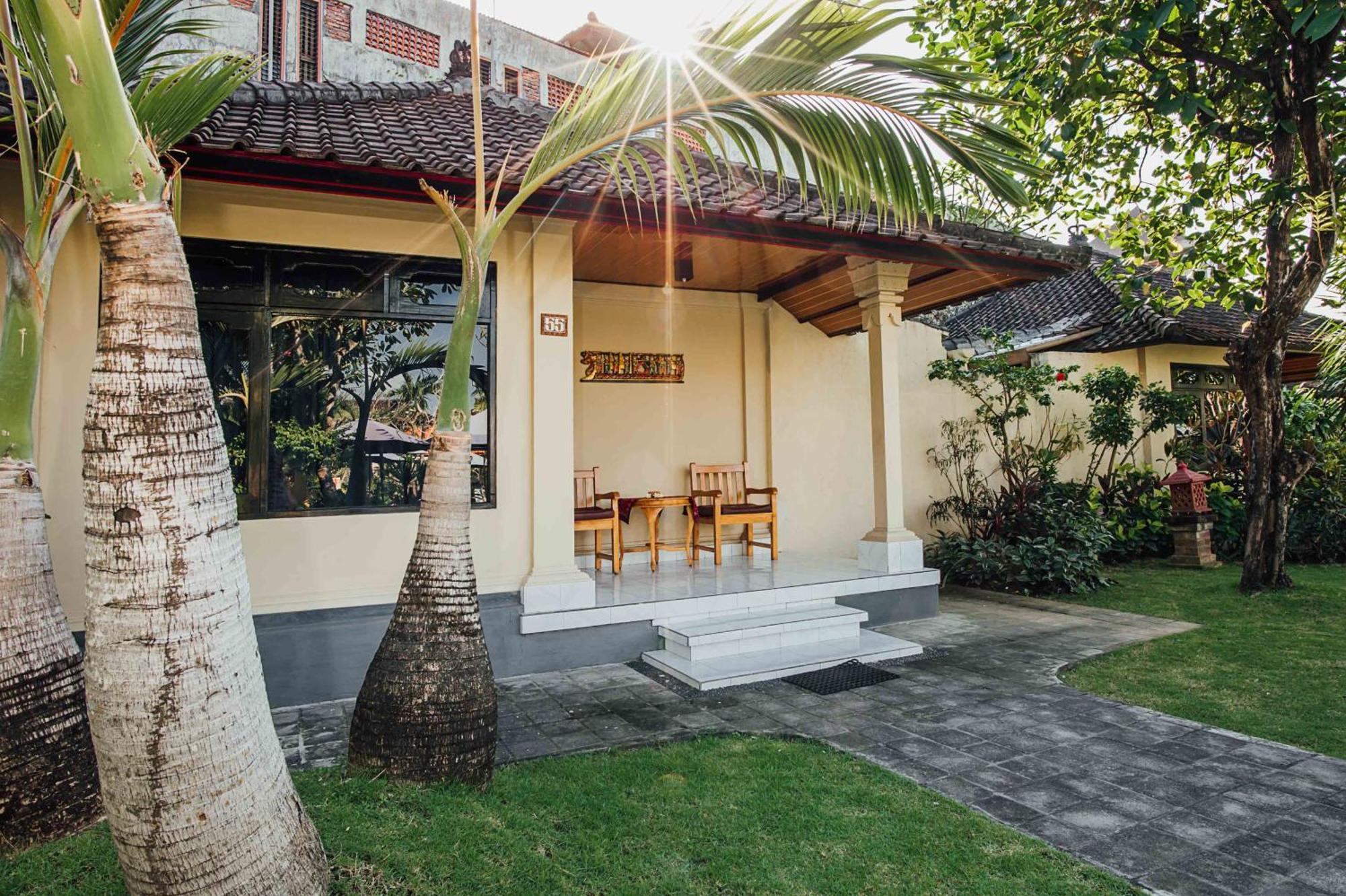 Kuta Puri Bungalows, Villas And Resort Kültér fotó