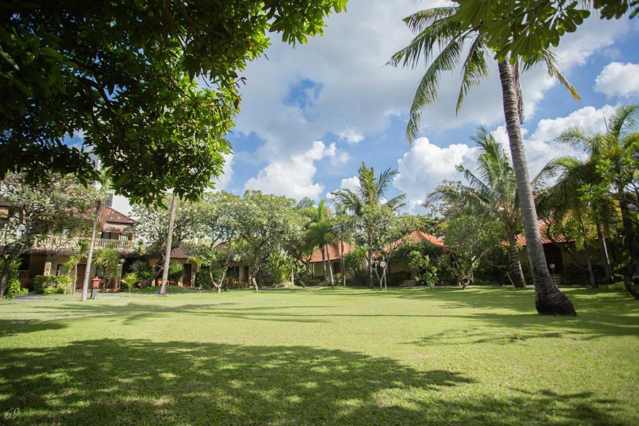 Kuta Puri Bungalows, Villas And Resort Kültér fotó